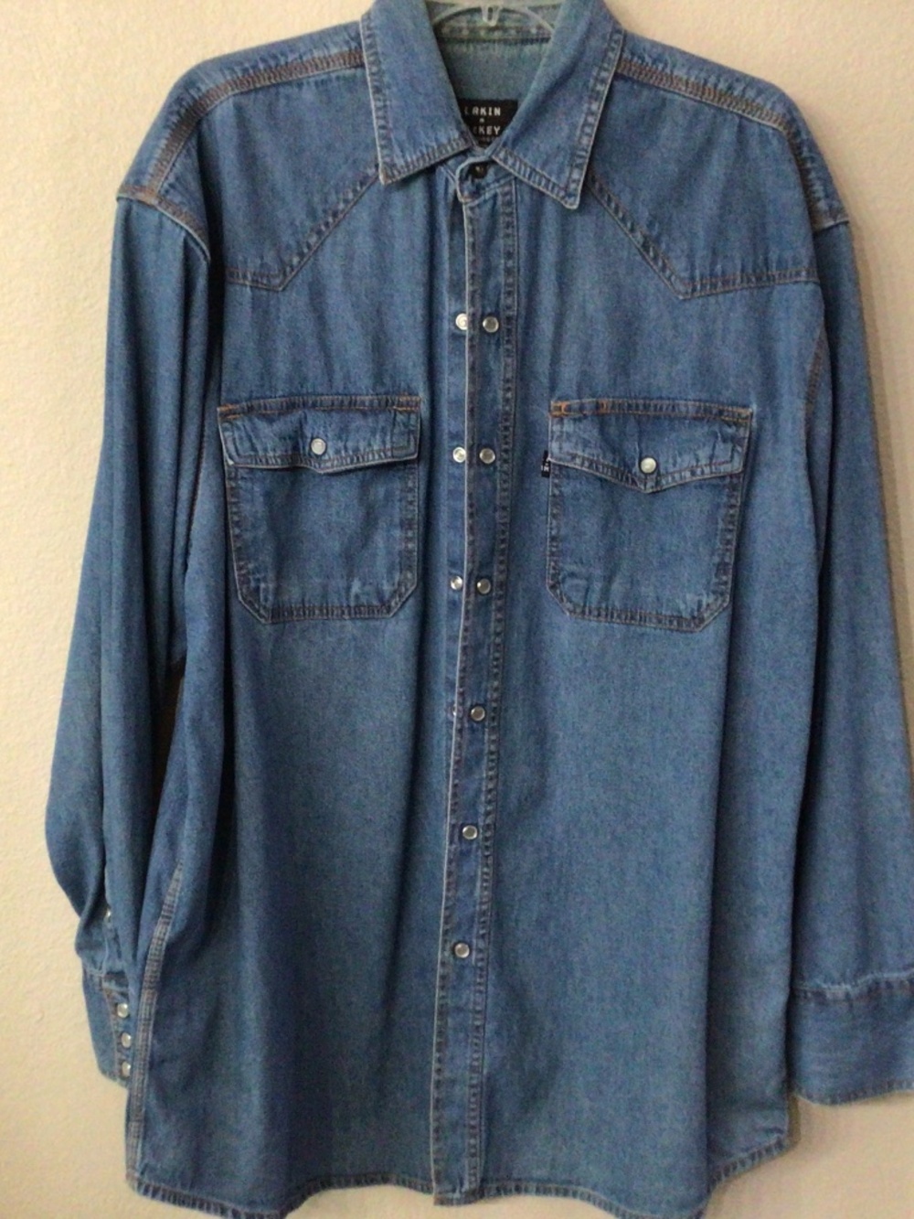 Lakin McKey trading Co.Pearl button western shirt. Size large. Great shape.